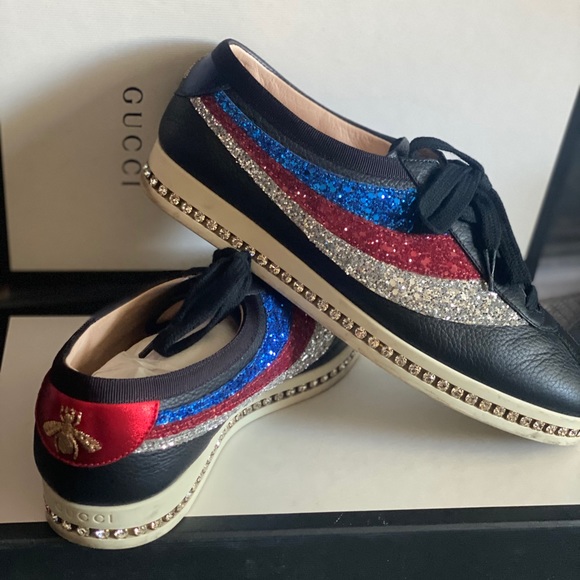 gucci shoes poshmark